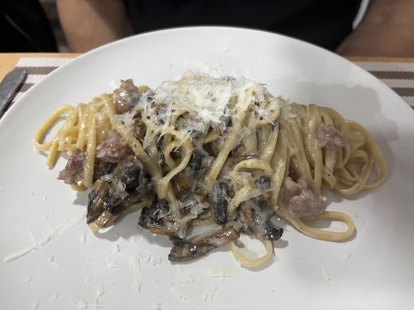 Gana Foodie