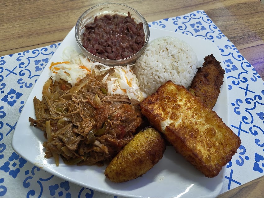 El Cacique
