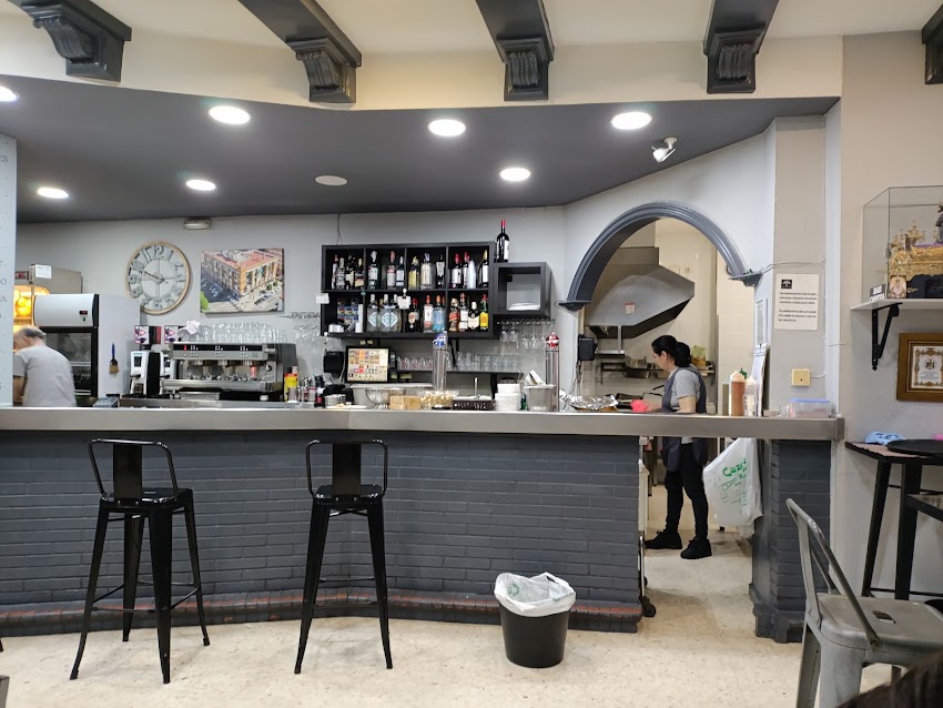 Bar Cabeza
