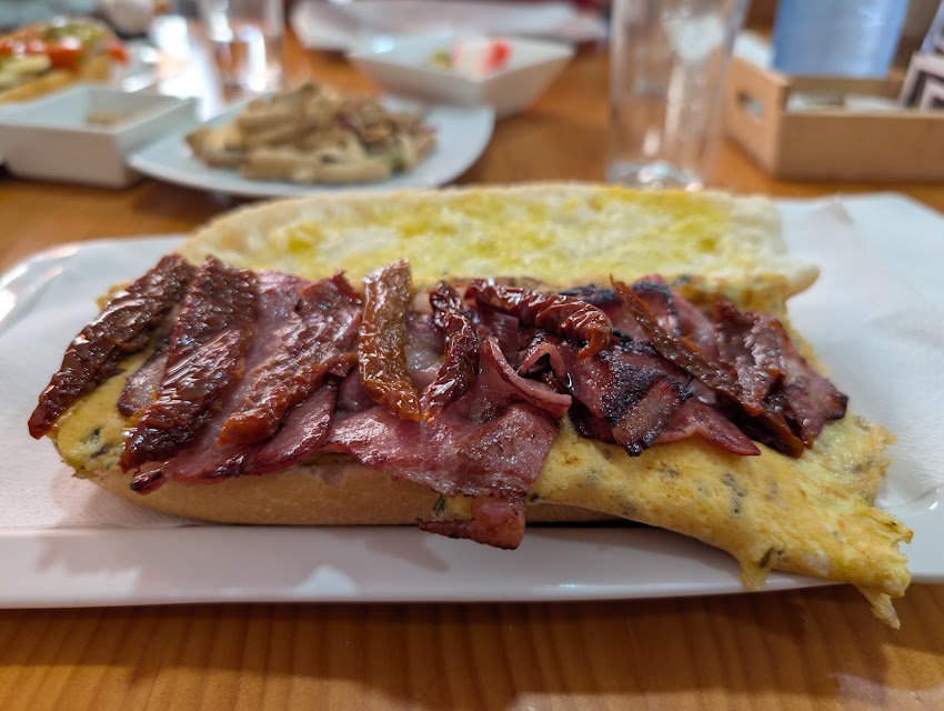 El ToKet Gastrobar