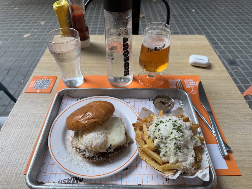 Hideout Burger
