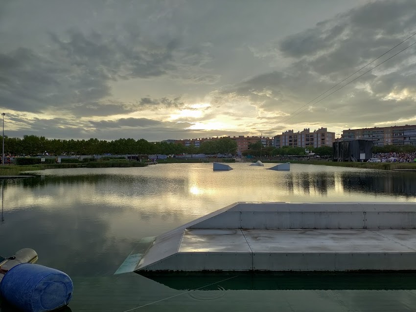 Oasis Wake Park & Restaurant