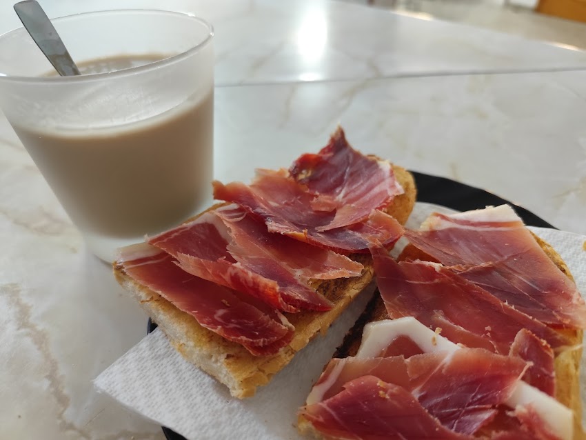 El Patio cafe-bar