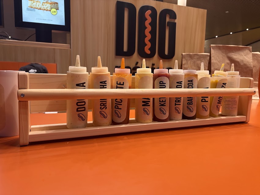 Dogmático Hot Dog. Perritos Calientes LAGOH