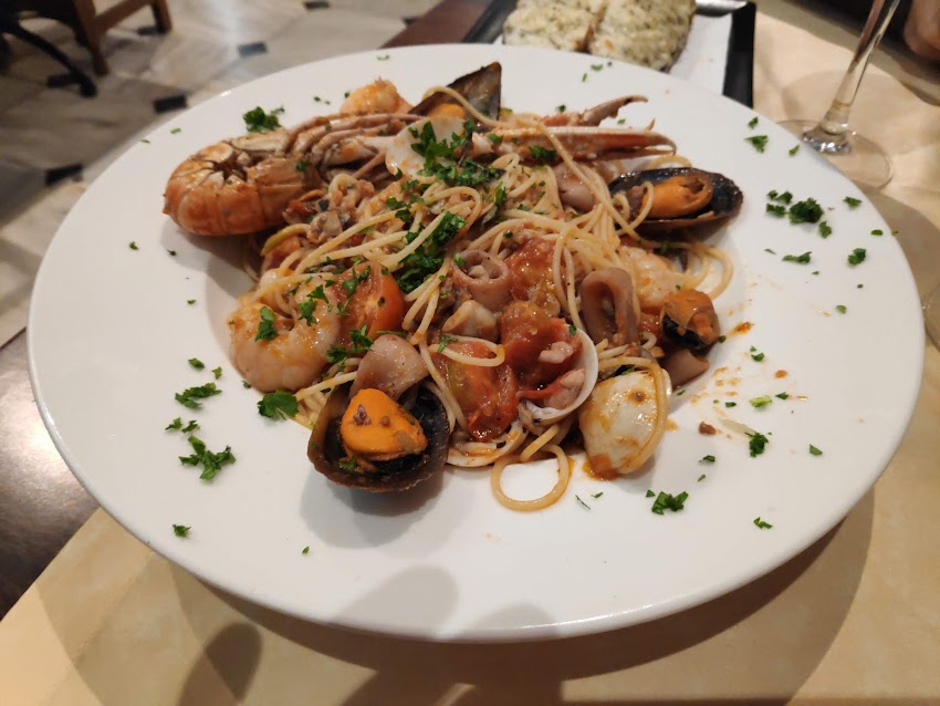 La Romántica Malagueta Pizzeria