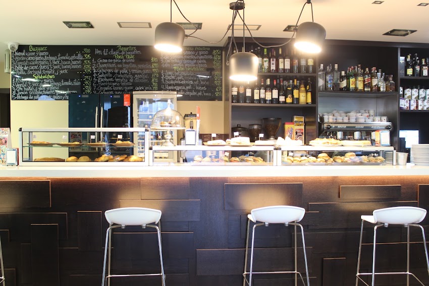 Cafetería Los Olmos 2