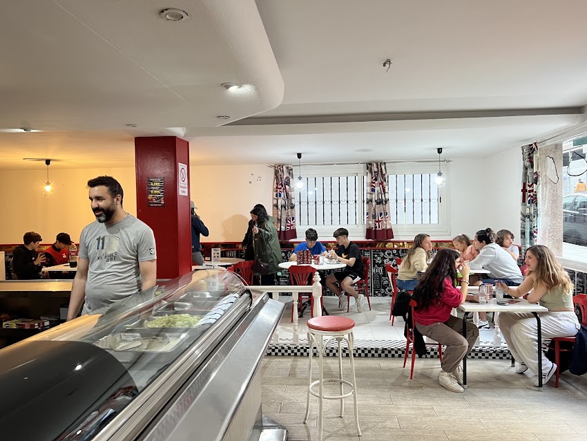 Madina Doner Kebab Lalín (Abdul) – A mellor salsa do mundo – Temos Hamburguesa
