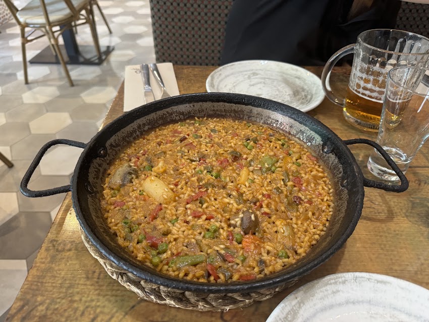 Portal de la Pau Restaurant