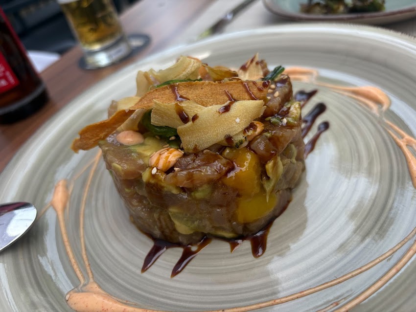 Comparte Gastrobar Santa Cruz