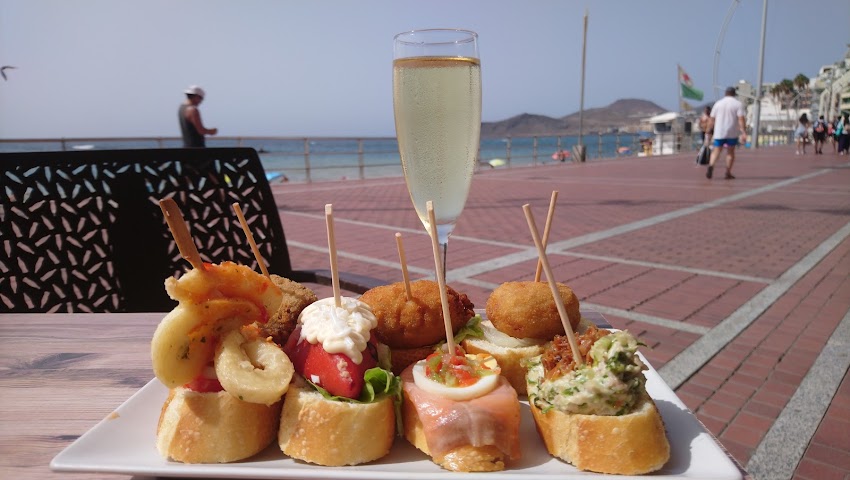 Pincho J