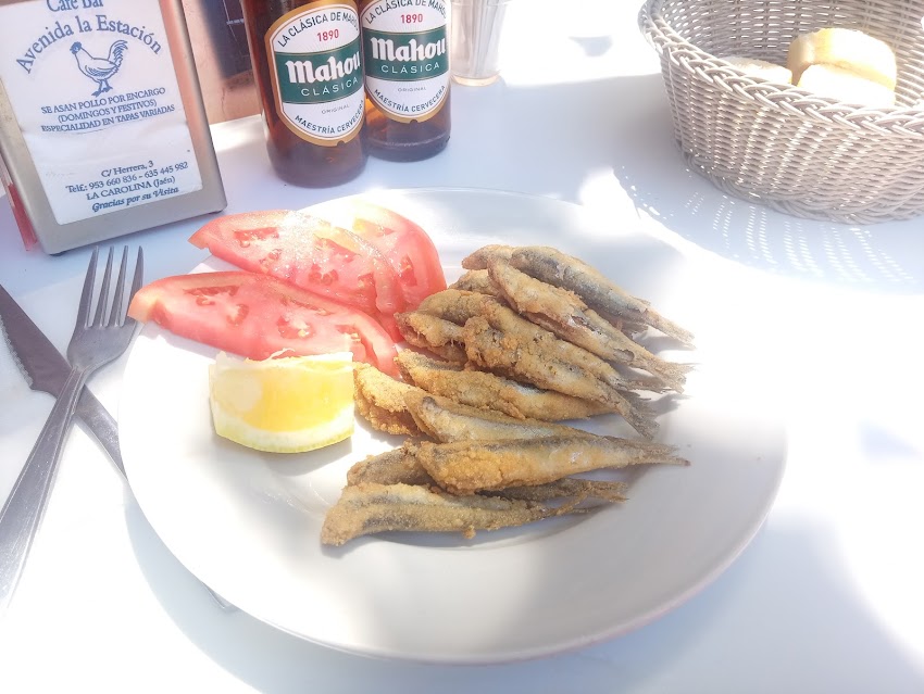 Café-Bar «Avenida»