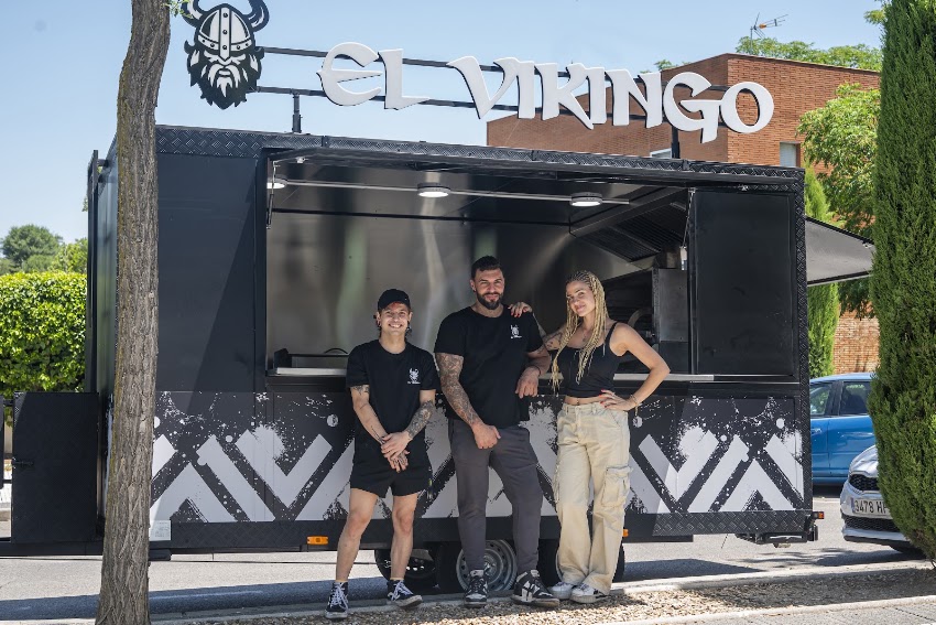 El Vikingo Brasas y birras // Hamburguesería en villaviciosa
