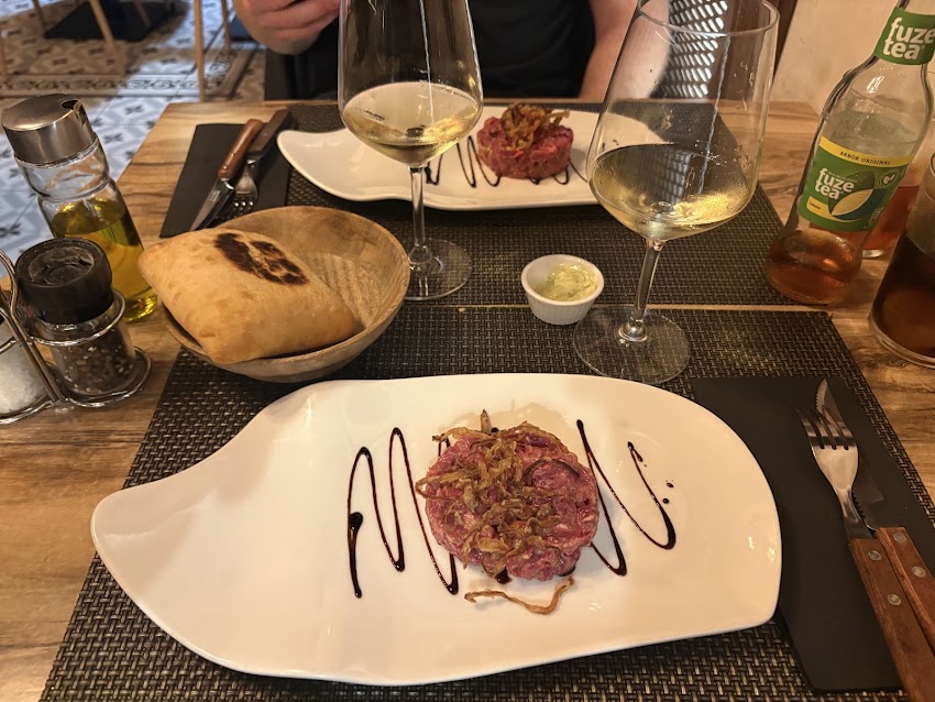 Número Uno Steakhouse