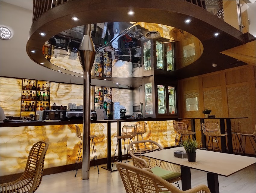Qubba Gastrobar by Hotel Saray