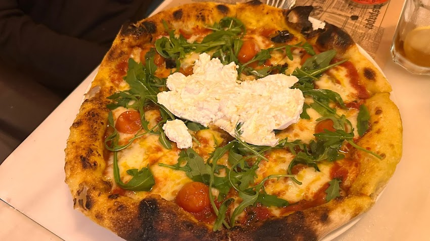 W KITCHEN Pizza Pasta Bar