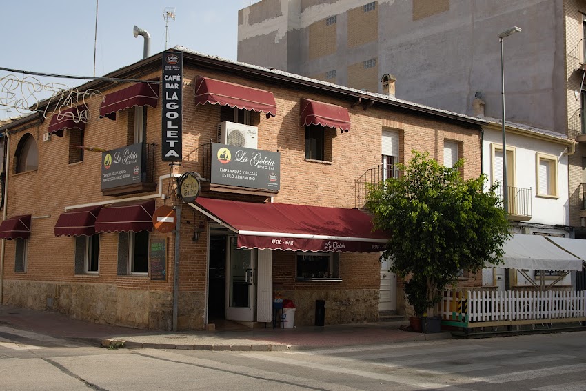La Goleta Cafe Bar