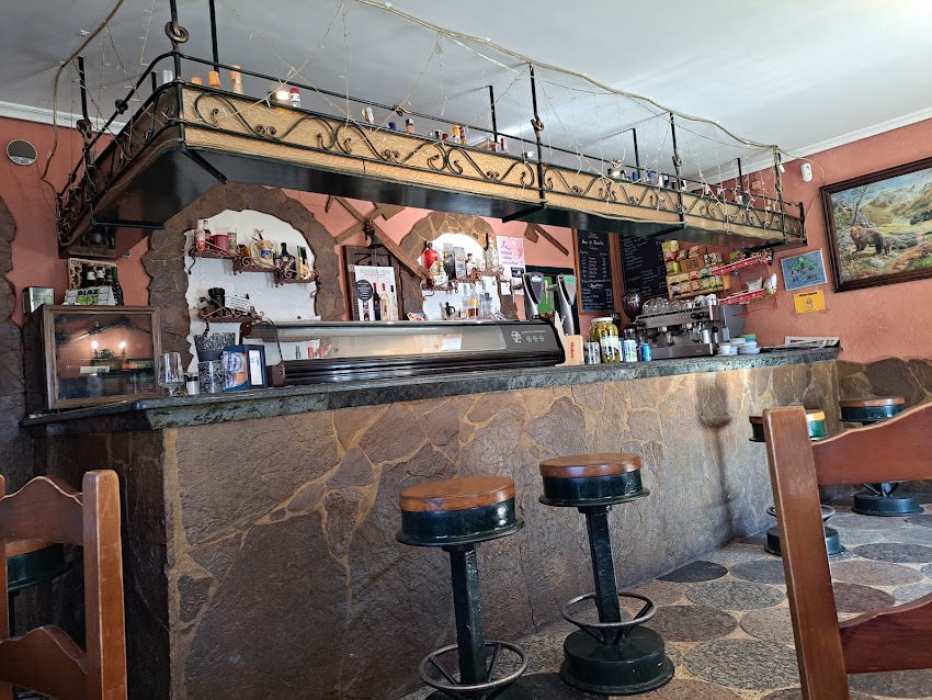 BAR EL TOMILLO