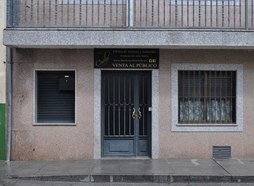 Jamones y Embutidos Sánchez Díaz S L