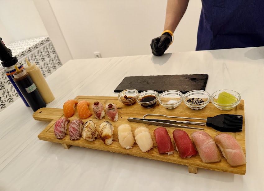 Mongoll Sushi Aluche