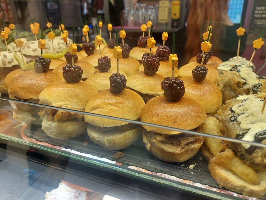 Taberna del Tío Blas La Laurel