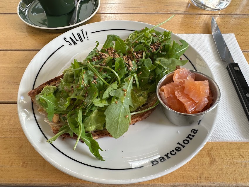 Salut Bistro