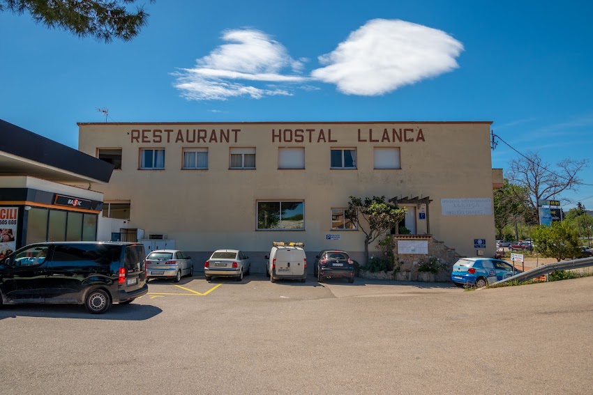 Pensión Llançà – Hostal restaurante y habitaciones – Girona