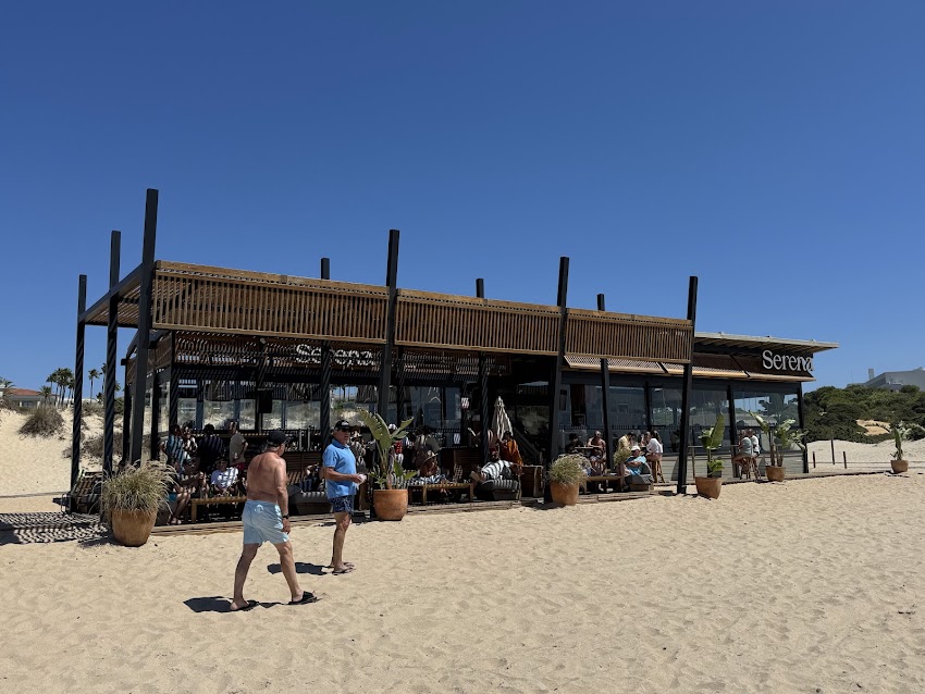 Serena Beach Club
