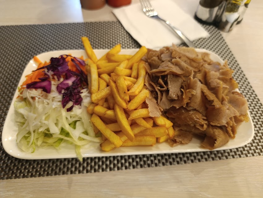 KEBAB & PIZZA HUB (HALAL)