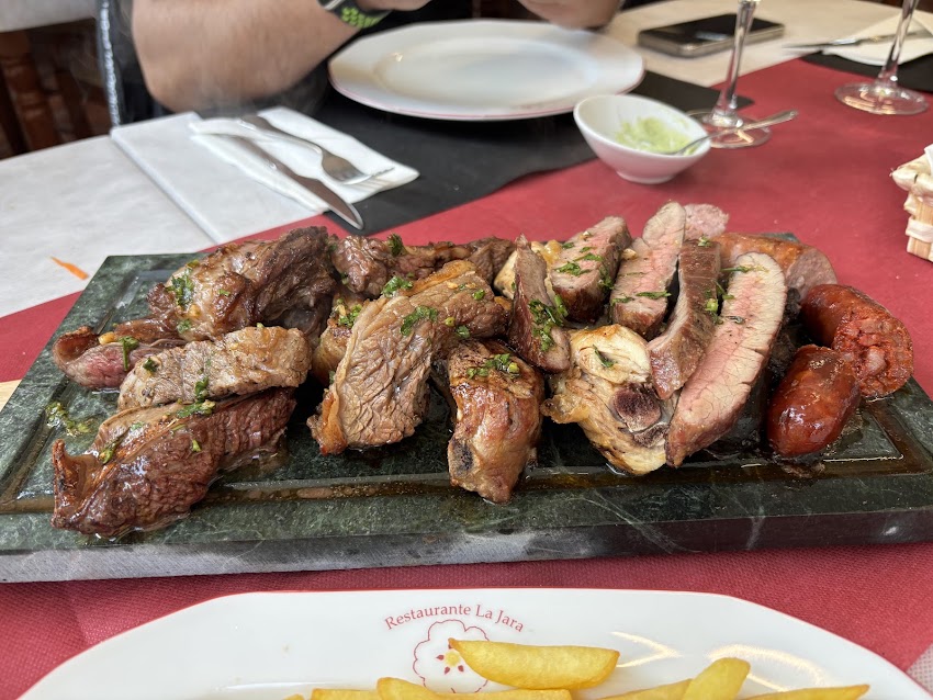 La Jara Parrilla Argentina y Restaurante