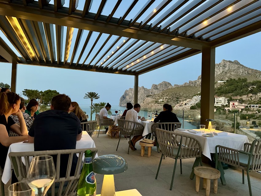 U Vicenç – Rooftop Restaurant – Adults Only +12