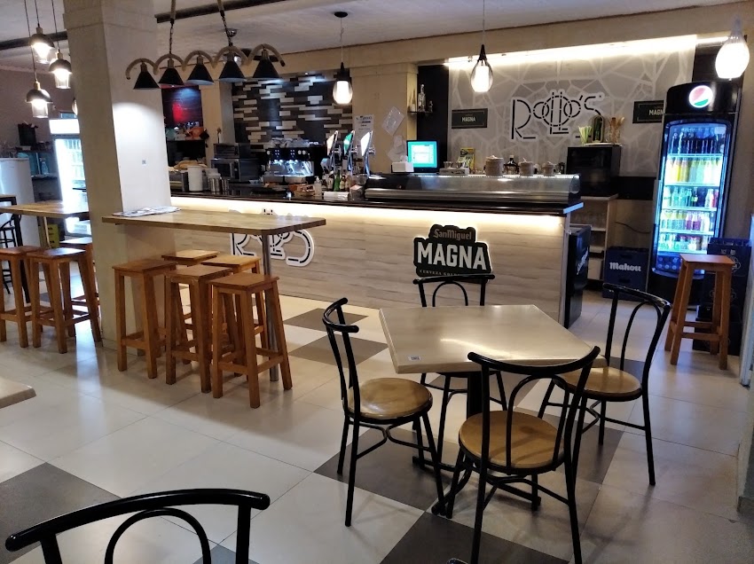 BOCATERIA ROLLO’S (FOOD LINE)