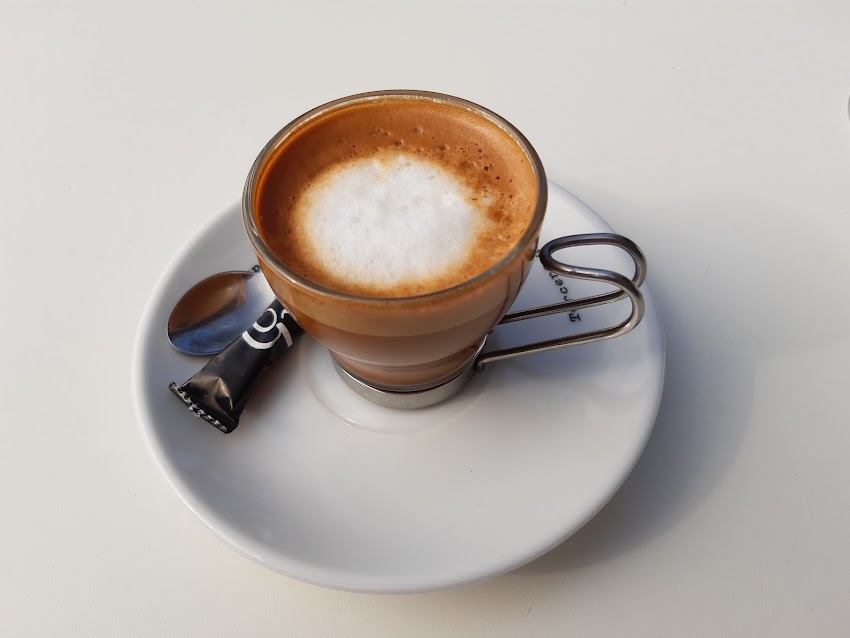Cafe-Bar Adrian