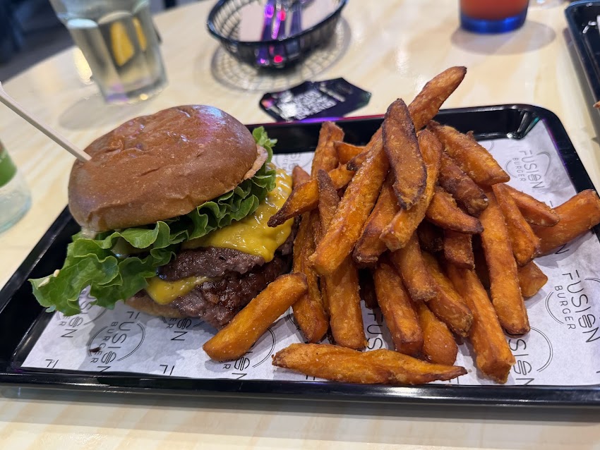 Fusion Burger Santa Cruz