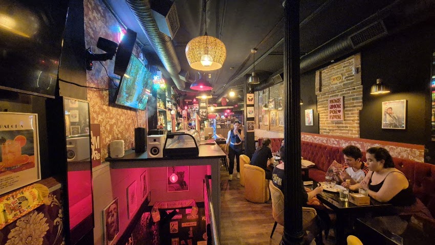 Jojo’s Bar & Pizza