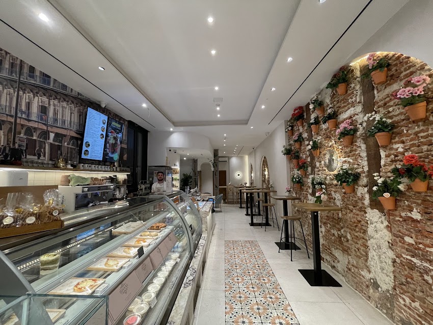 Pasteleria SHAM chueca