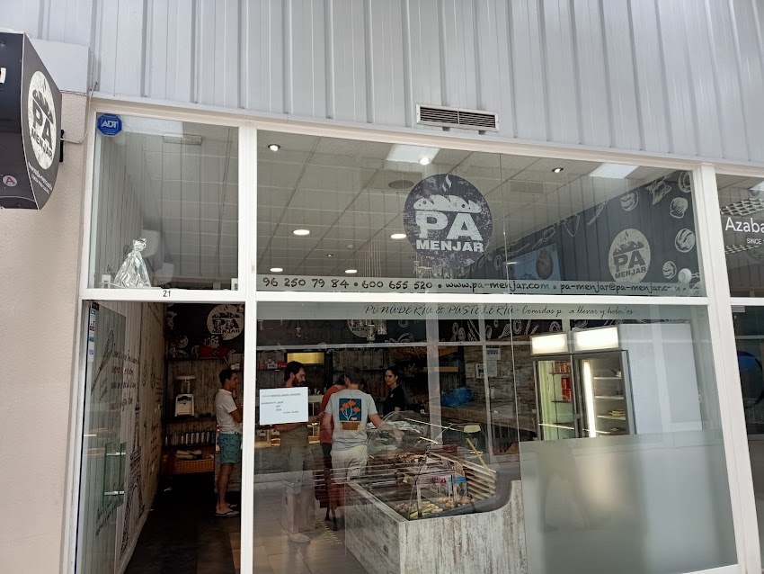 PA-MENJAR – Panadería & Pastelería y Comida para llevar
