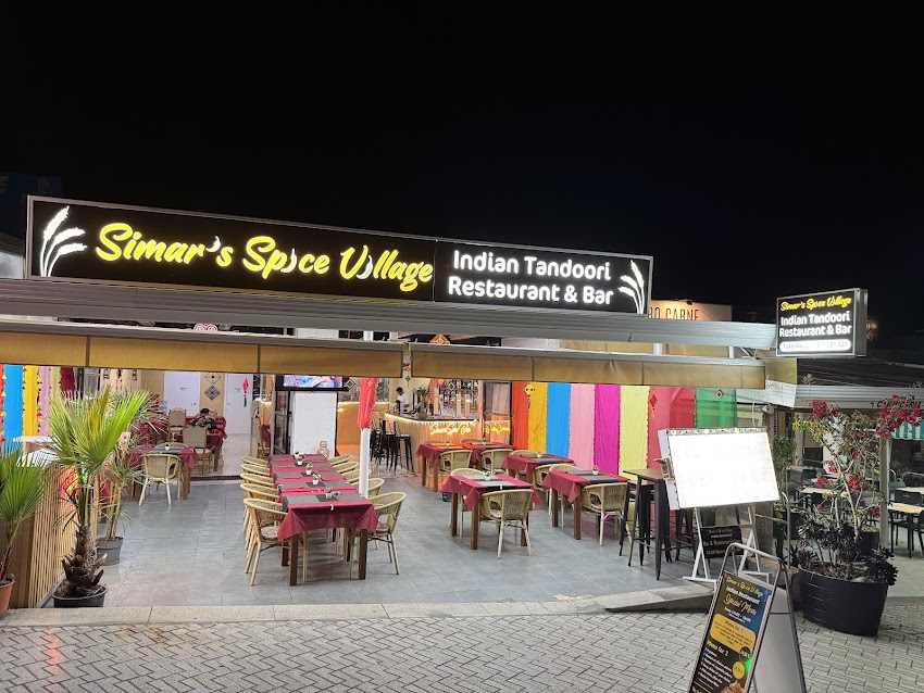 Simars Spice village Indian Tandoori Restaurante & bar