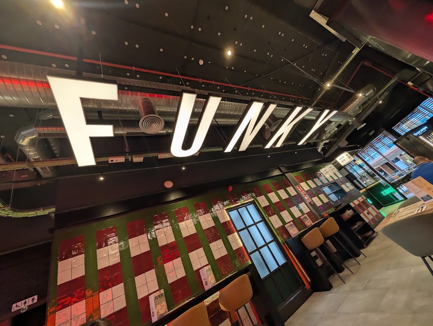 Funky Burger and Brunch Sevilla