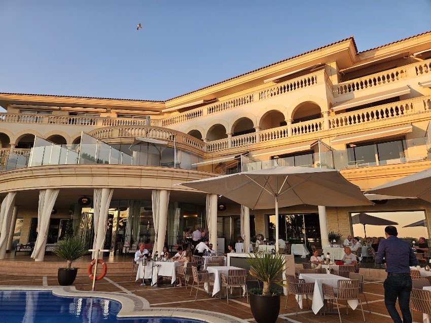 Restaurant Adriana (+18) – Port Adriano – Brunch, Breakfast, Mediterranean cuisine