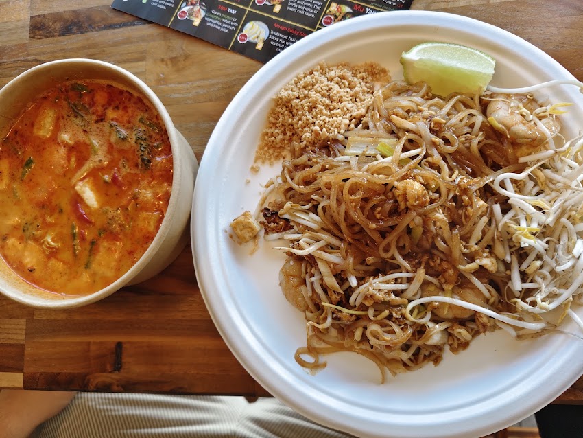 PadThai Takeaway Sitges