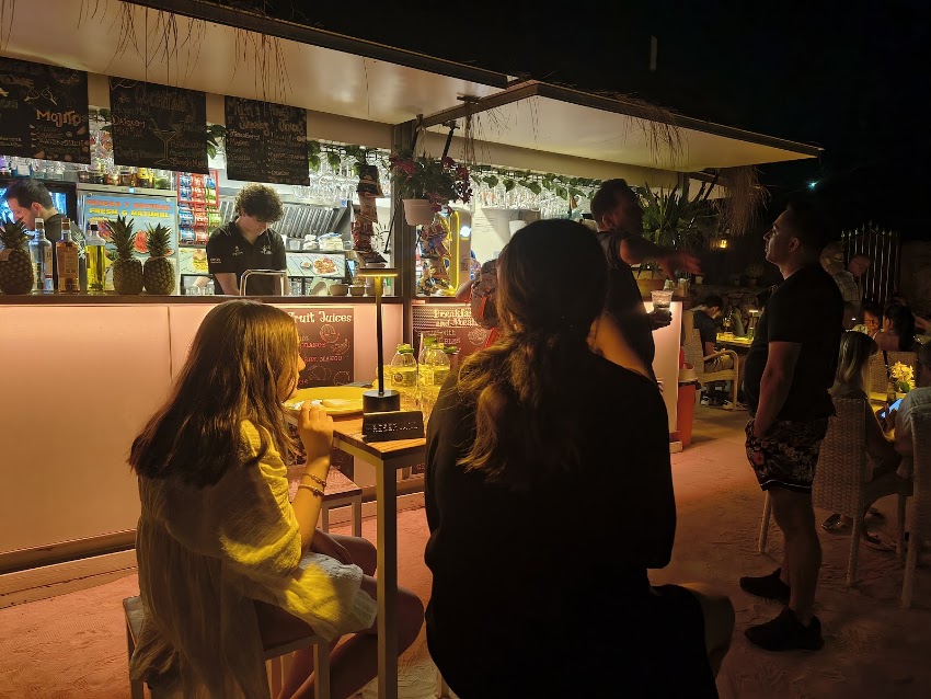 Freddy’s Beach Bar & Restaurant