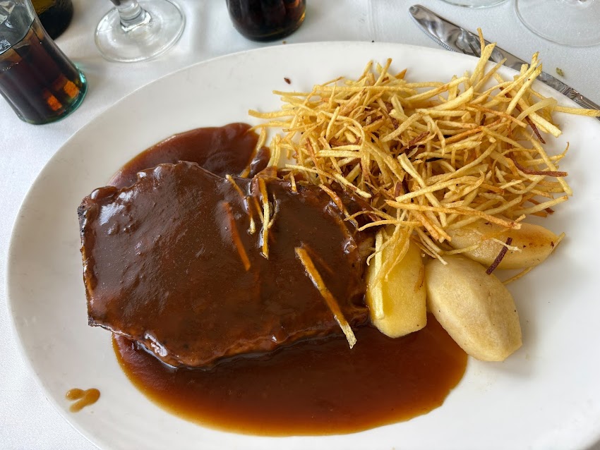 Casa Oms Restaurant