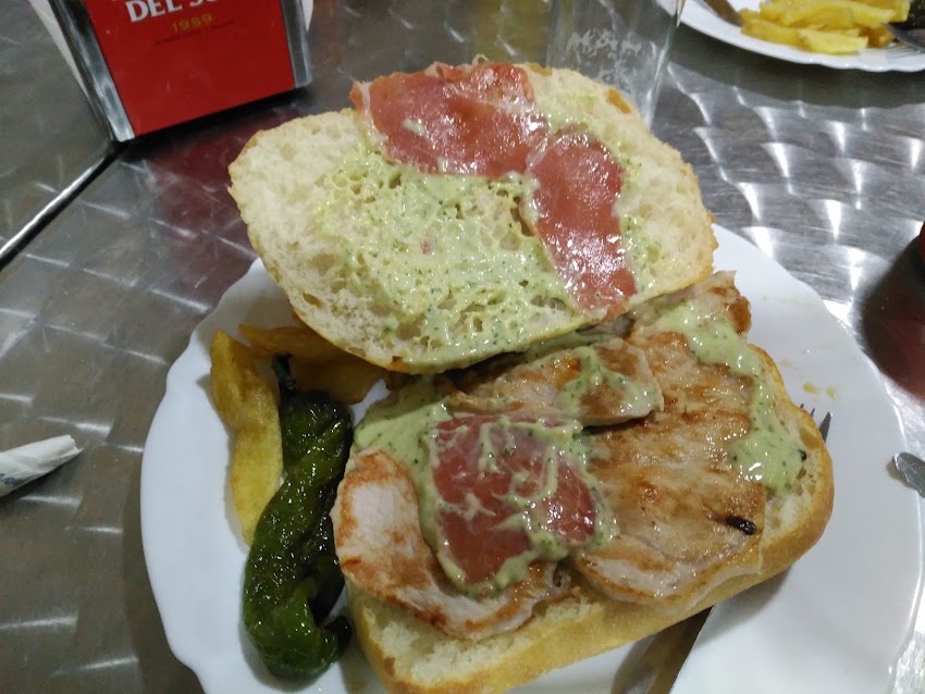 Restaurante Povea El rey del Serranito