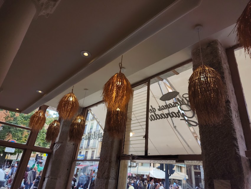 Artesanos de Granada Plaza Nueva