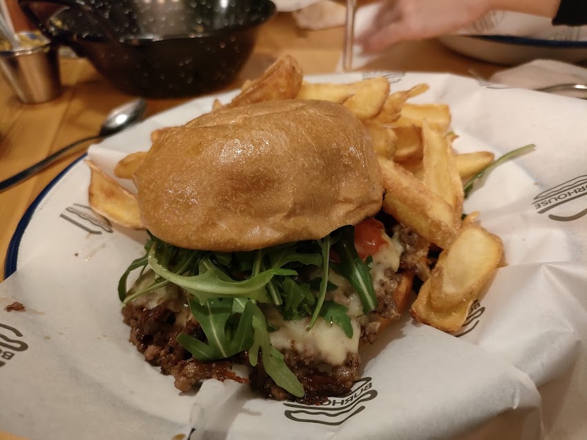 Hamburguesería BURHOUSE
