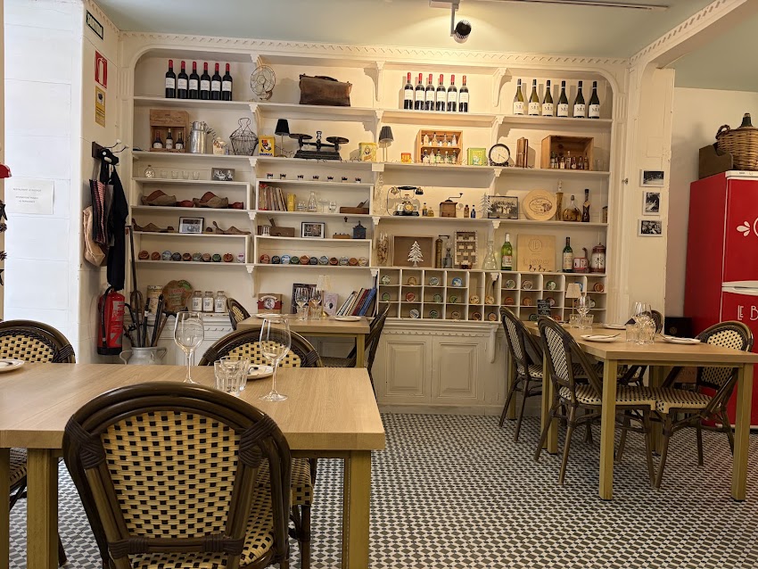 Le Bistrot
