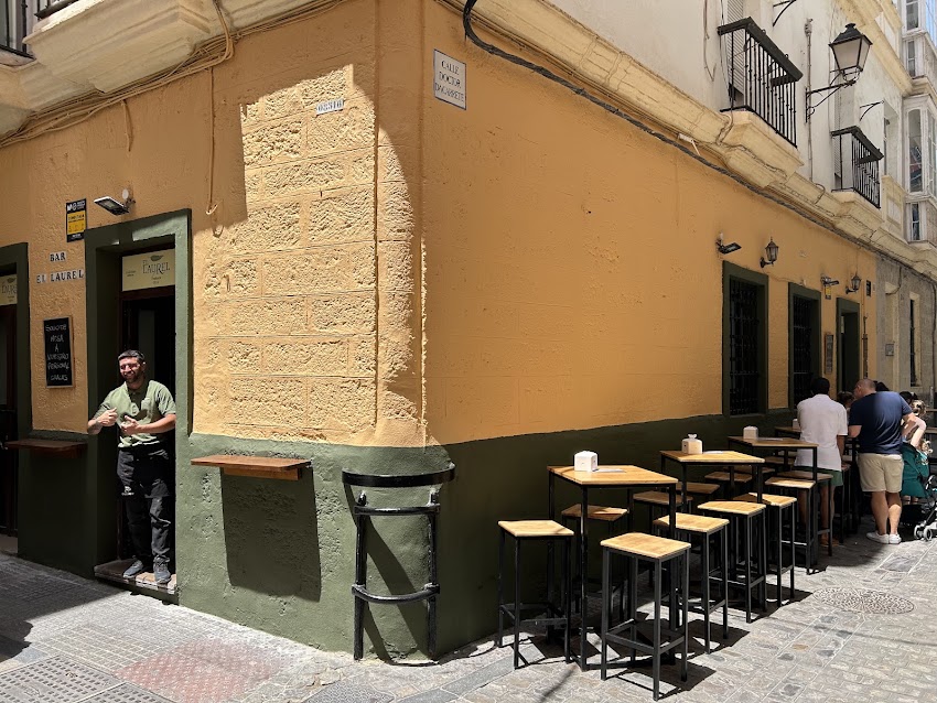Bar de tapas El Laurel