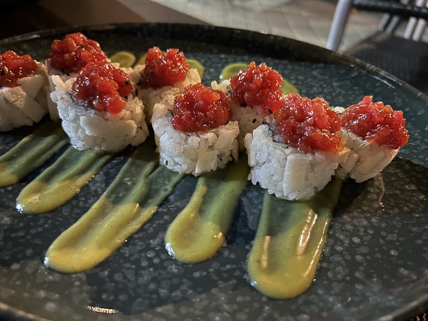 Restaurante Hamachi Sushi. Cocina Japon