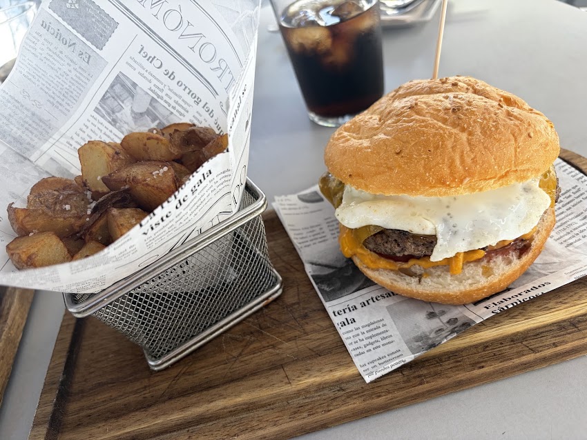 La Goleta-food bar