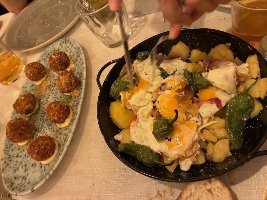 XATO GASTROTABERNA